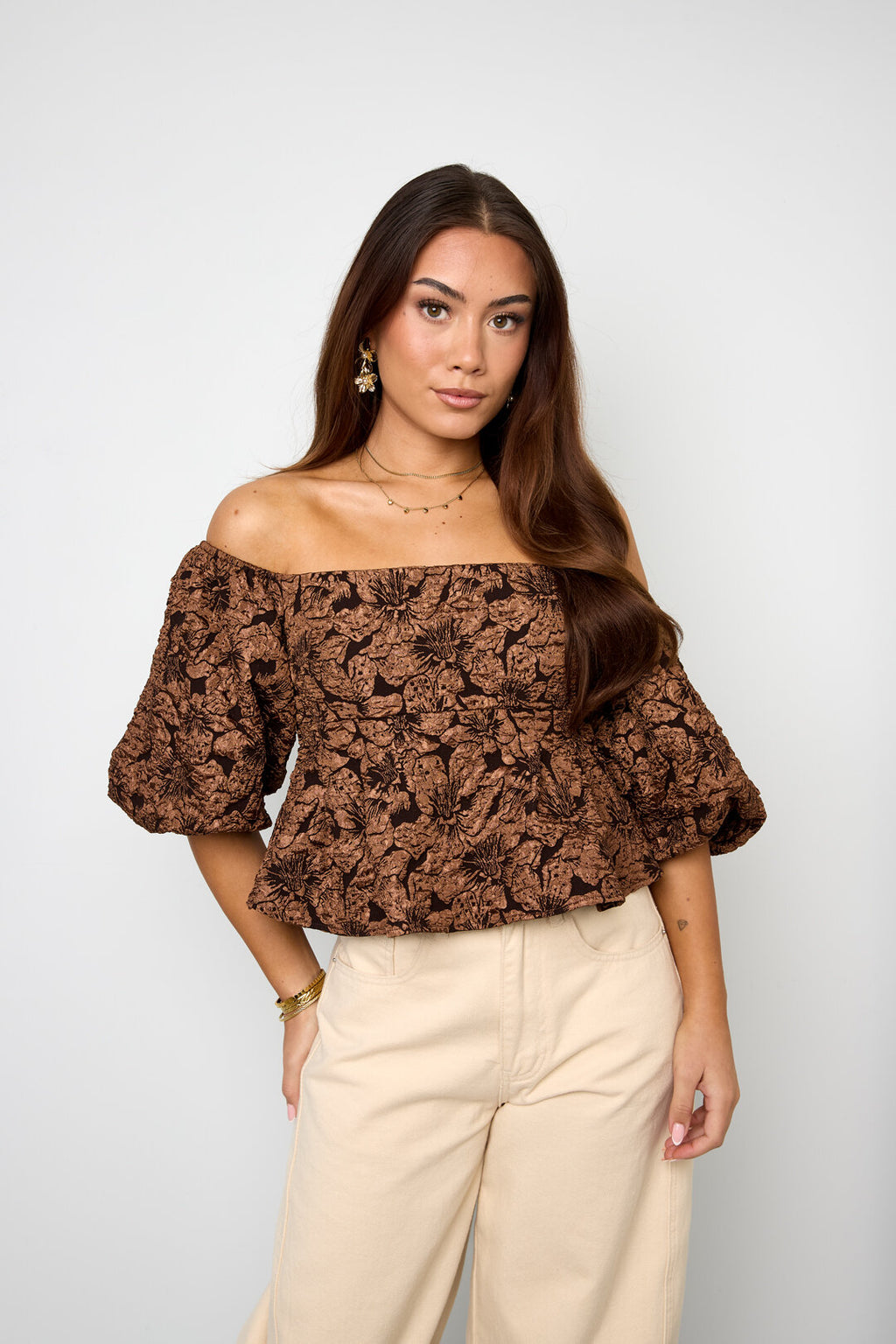 textured puff sleeve top
